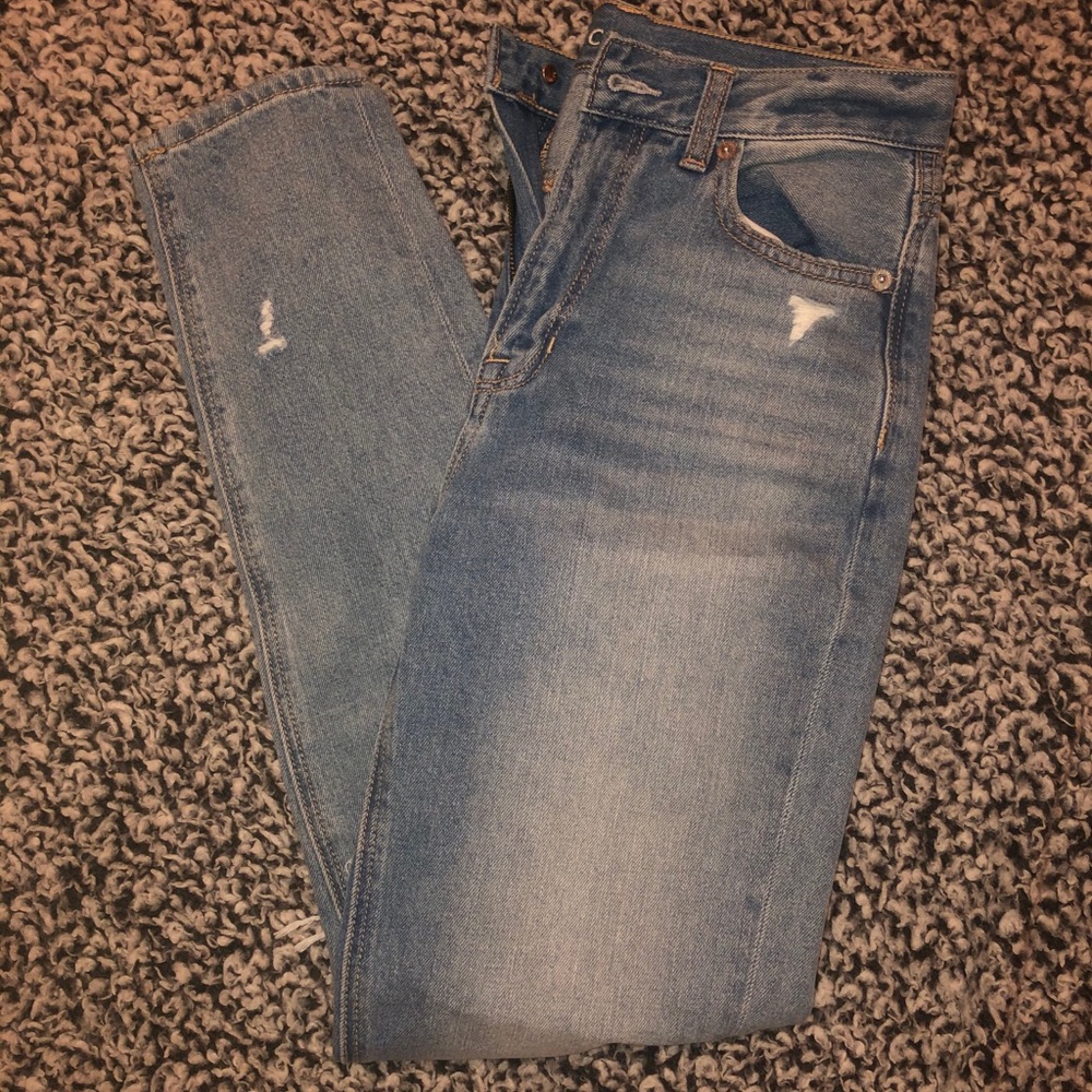 American Eagle Mom Jeans